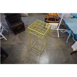 METAL PLANTER STAND