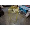 Image 3 : METAL PLANTER STAND