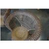 Image 8 : WICKER LOVE SEAT AND 2 CHAIRS