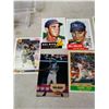 Image 2 : LOT OF VINTAGE BASEBALL AND HOCKEY CARDS