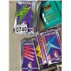 Image 2 : LOT OF SKYBOX BASEBALL CARD SEALED PACKS AND GOLF CARDS