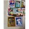 Image 2 : 50 MLB ROOKIE CARDS