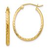 Image 1 : 14k 17 mm Diamond-cut Oval Hoop Earrings