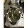 Image 1 : Kirkland 6-Piece Cookware Set