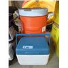 Image 1 : Rubbermaid Water Cooler and Mini Cooler