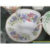 Image 2 : 5 Vintage English Bone China Tea Cup & Saucers