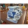 Image 1 : 2 Small Blue and White Ceramic Elephant Stands
