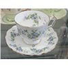 Image 3 : 5 Vintage English Bone China Tea Cup & Saucers