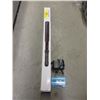 Image 1 : New Stun Baton with Charger