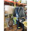 Image 1 : 1 Ceramic & 1 Metal Table Lamp