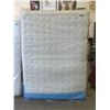 Image 1 : New Queen Size Pillow Top Mattress