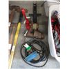 Image 1 : Winch, Hole Punch, Vise & Extension Cord