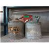 Image 1 : 3 Vintage 1 Gallon Metal Gas Cans