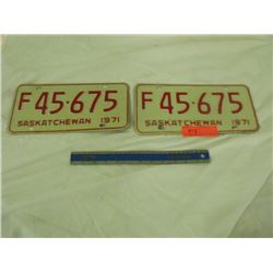 Pair SK Farm Plate 1971