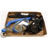 Image 1 : LOT OF 2 DIVING MASKS AND 2 AIR PUMPS