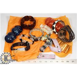 LOT OF ASSORTED BRACELETS
