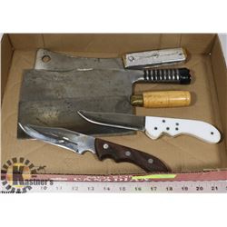 FLAT OF ASSORTED KNIVES