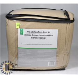 NEW QUEEN SIZE ANI-PILL MICROFLEECE SHEET SET