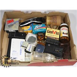 LOT OF VINTAGE ITEMS