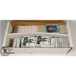 BOX OF HOCKEY CARDS