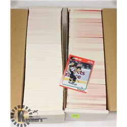 TWO BOXES OF HOCKEY CARDS