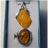 Image 1 : 22)  BALTIC AMBER FLOWER PENDANT ON 16"
