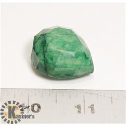 #90- GREEN EMERALD GEMSTONE 114.5 ct
