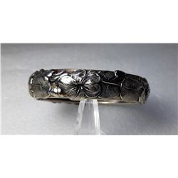 12)  VINTAGE SILVER TONE FLOWER CARVED