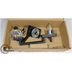 NEW DOOR HANDLE SET IN BOX