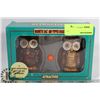 Image 1 : OWL SHAPE MAGNETIC SALT AND PEPPER SHAKERS