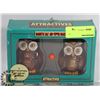 Image 1 : OWL SHAPE MAGNETIC SALT AND PEPPER SHAKERS