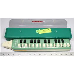 VINTAGE HOHNER MELODICA WITH CASE