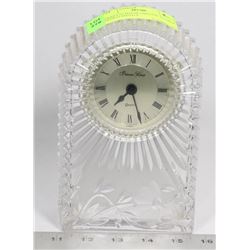 PRINCESS HOUSE CRYSTAL FLOWER DESIGN MANTLE