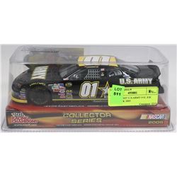 1:24 DIE CAST U.S.ARMY # 01 JOE NEMECHEK 2005
