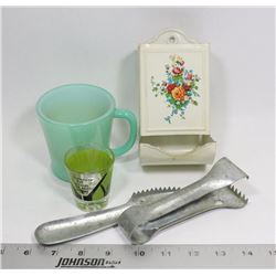 VINTAGE LOT OF COLLECTIBLE TOOTHPICK AND MORE