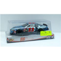 1:24 DIE CAST JAMES DEAN #33 TONY STEWART 2005