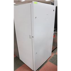 GE WHITE STANDUP FREEZER WITH DRAWERS AND SHELVES