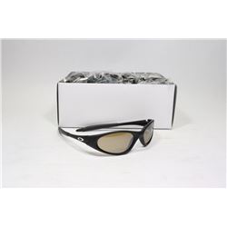 BOX OF OAKLEY STYLE SMOKE BLACK DESIGNER
