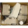 Image 1 : BOX OF PAPER DRINK TRAYS, NAPKINS, CUP & STRAWS