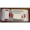 Image 1 : BOX W/5 RED KITCHENAID BAKING PANS -