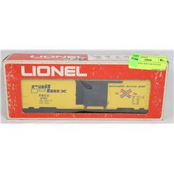 LIONEL RAIL BOX CAR 0 SCALE.