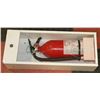 Image 1 : 5LB FIRE EXTINGUISHER IN WALL MOUNT CASE