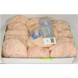 20 PATON FOCUS ON YARN.