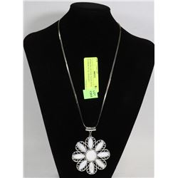 STERLING SILVER CHAIN WITH FLOWER PETAL PENDANT