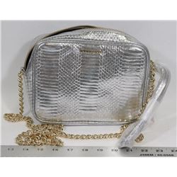 NEW VICTORIA'S SECRET PURSE
