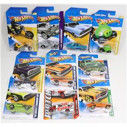 BOX OF 10 ASSORTED HOT WHEELS COLLECTIBLES