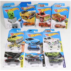BOX OF 10 ASSORTED HOT WHEELS COLLECTIBLES