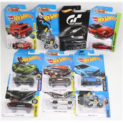 BOX OF 10 ASSORTED HOT WHEELS COLLECTIBLES