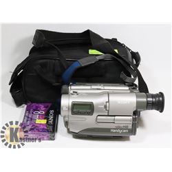 VINTAGE SONY HANDYCAM HI8 & BAG