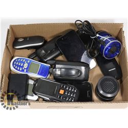 LOT OF ASSORTED ELECTRONICS, INCLUDES BLUETOOTH